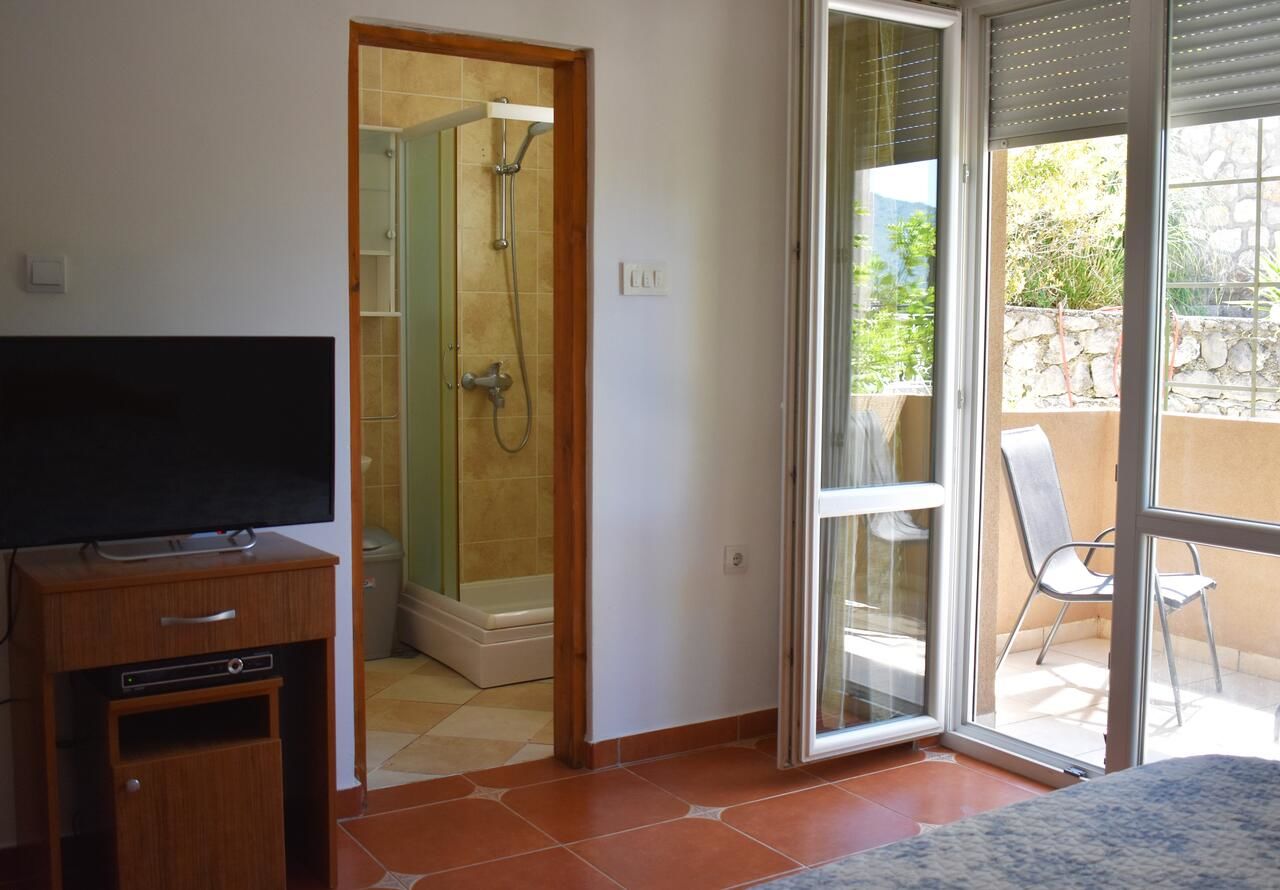 Апартаменты Apartments Montenegro Risan Čučković Рисан-9