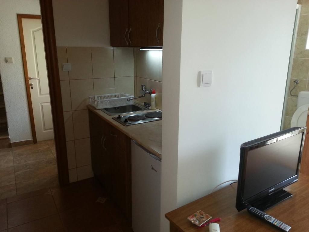 Апартаменты Apartments Montenegro Risan Čučković Рисан-64