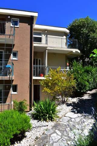 Апартаменты Apartments Montenegro Risan Čučković Рисан Номер-студио-6