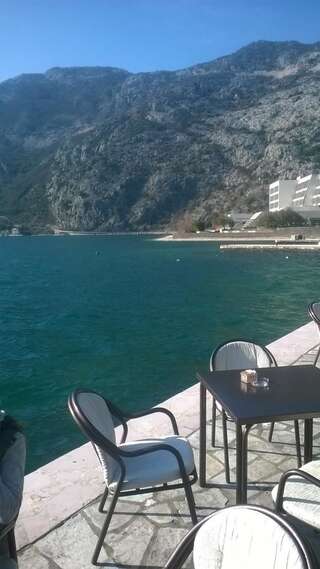 Апартаменты Apartments Montenegro Risan Čučković Рисан Номер-студио-18