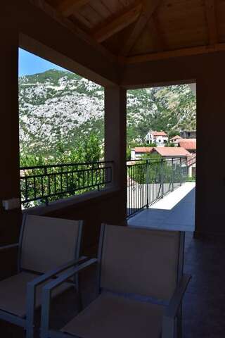Апартаменты Apartments Montenegro Risan Čučković Рисан Апартаменты с 2 спальнями-5