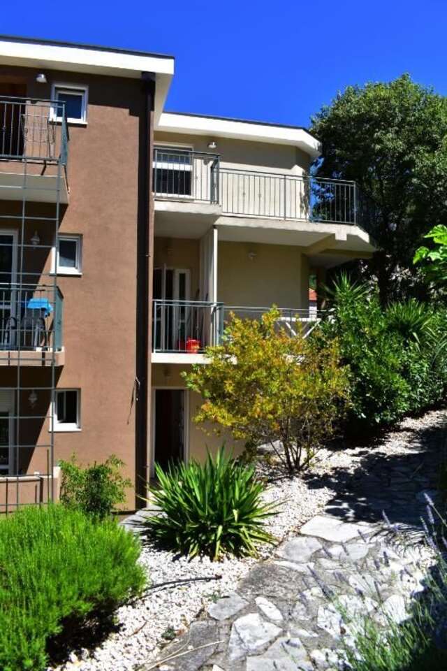 Апартаменты Apartments Montenegro Risan Čučković Рисан-67